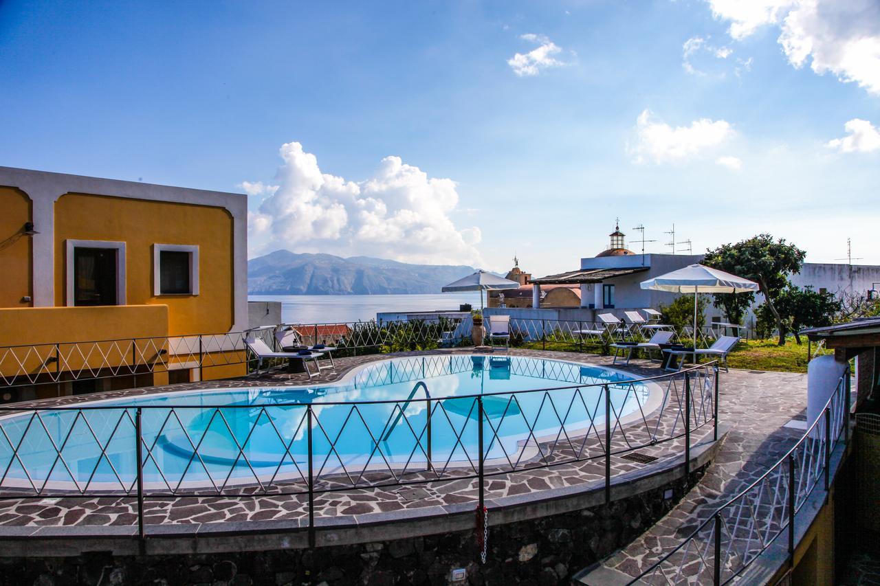 Hotel Arcangelo - Salina サンタ・マリーナ・サリーナ エクステリア 写真